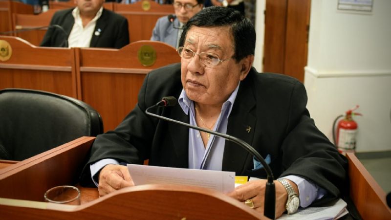 Pedidos de Senadores para obras y servicio de transporte de alumnos