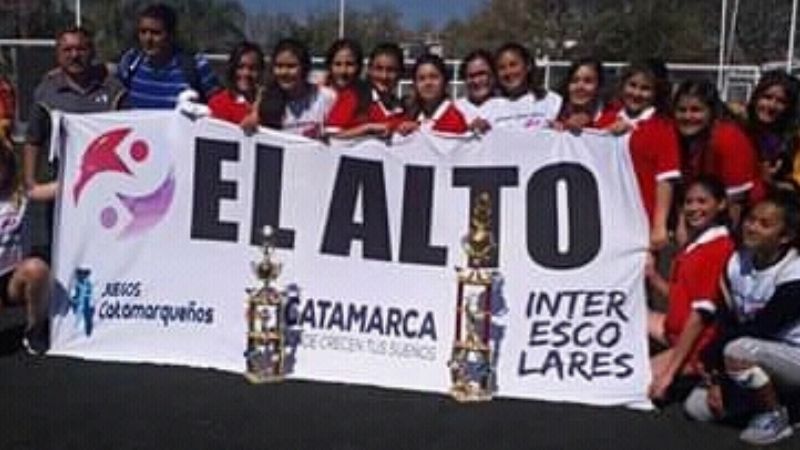 Fútbol Femenino: La Sub16 de El Alto campeonas en los Evita