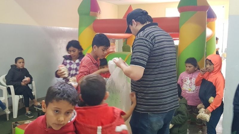 El Maxi Básquetbol celebró el Día del Niño en B° Alcira Sur