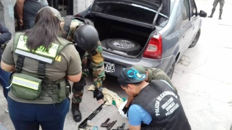 Secuestran armas de fuego, municiones, y droga