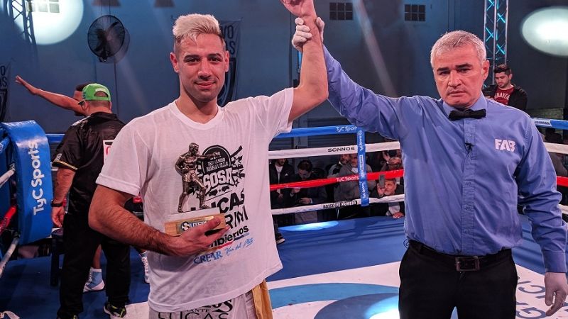 Bastida destruyó a Vargas y victoria del “Principito” Coggi