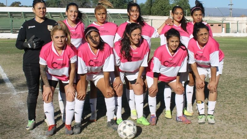 Rivadavia primer campeón del fútbol femenino en Capital