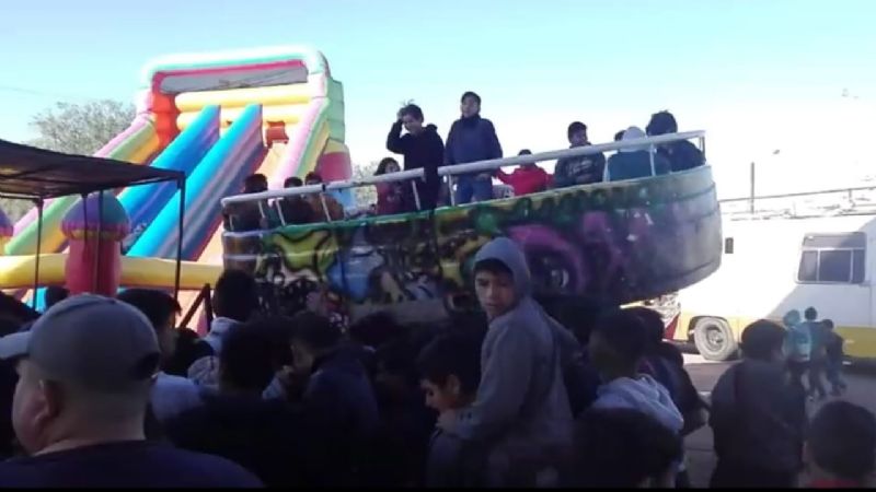 Festejo para los niños en el Polideportivo de Recreo