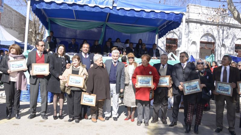 La Escuela Secundaria “Abel Acosta” de Santa María celebró su centenario