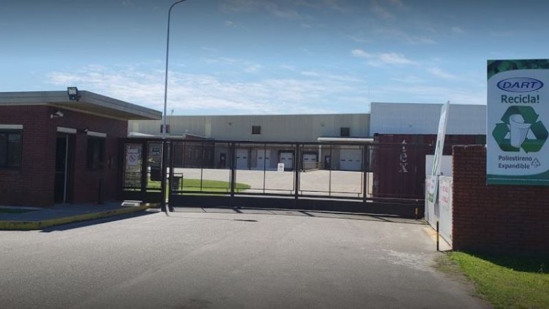 Una fábrica de vasos se va del país y 70 operarios quedarán sin trabajo