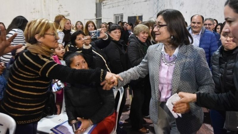 La Gobernadora encabezó un encuentro de mujeres