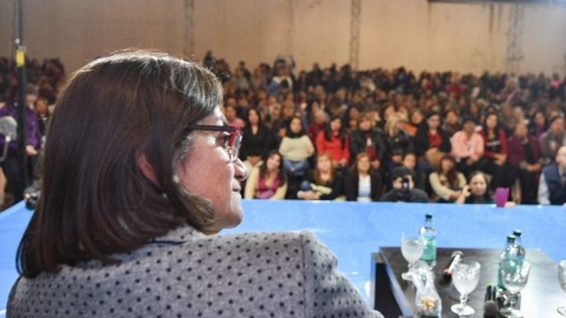 La Gobernadora encabezó un encuentro de mujeres