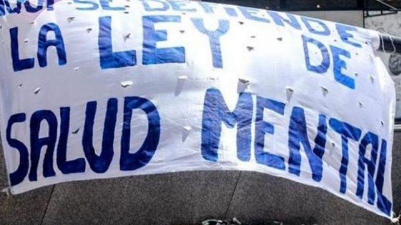Protesta en defensa de la Ley de Salud Mental