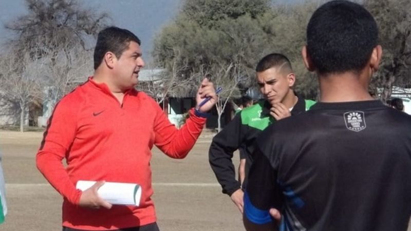 El “Topo” Quinteros reemplazó a Díaz en San Martín