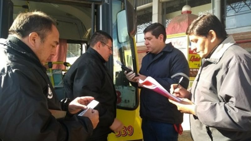 Continúan los controles de Seguridad Vial en la Terminal de Ómnibus