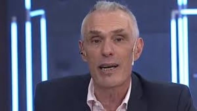 Periodista le respondió a Molina con un tuit