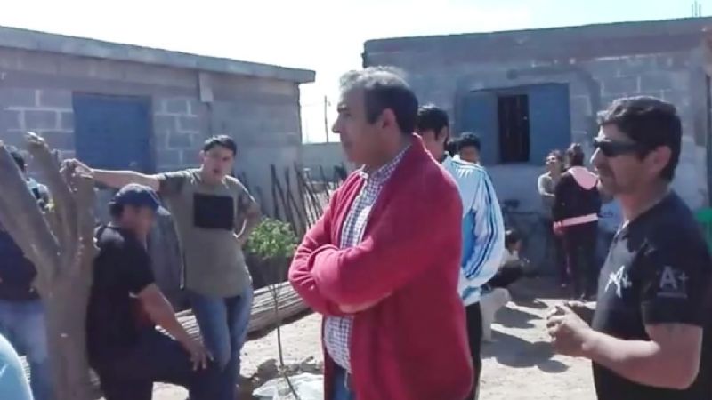 Entregan 600 metros de caños para el agua potable en Recreo