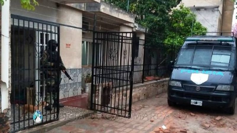 Encuentran "vivero" de marihuana en pleno centro