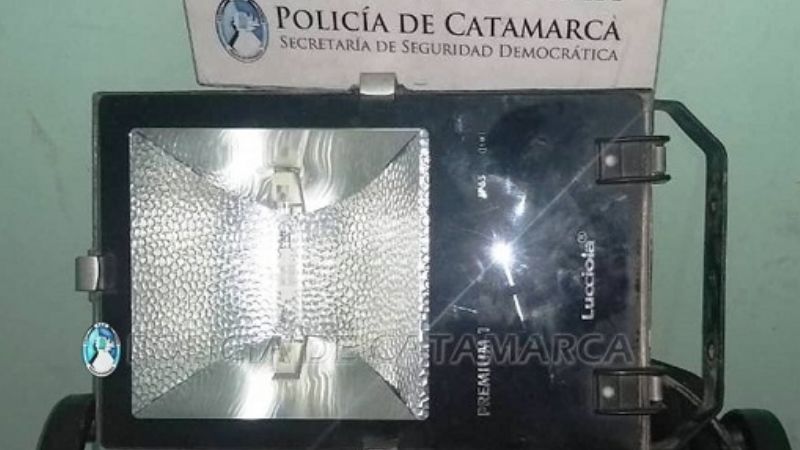 Secuestran un reflector