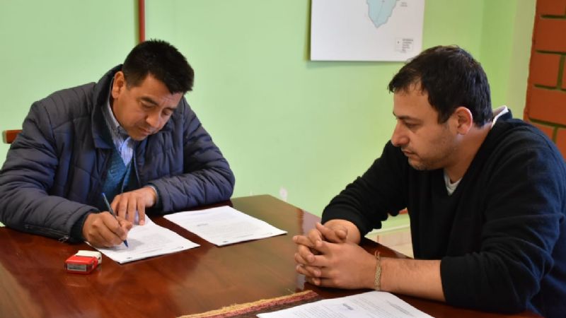 Restituyen piezas arqueológicas a Pomán