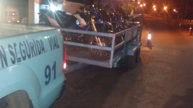 Secuestran 57 vehículos en el puesto caminero Las Rejas