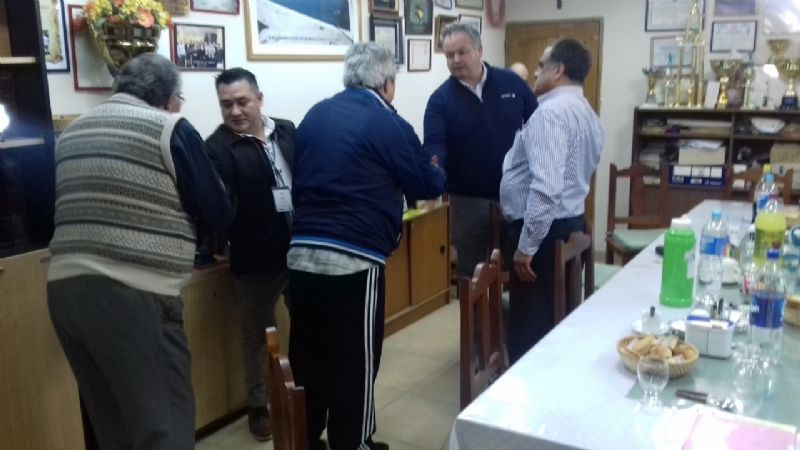 Cierran los supermercados por el Día del Empleado de Comercio