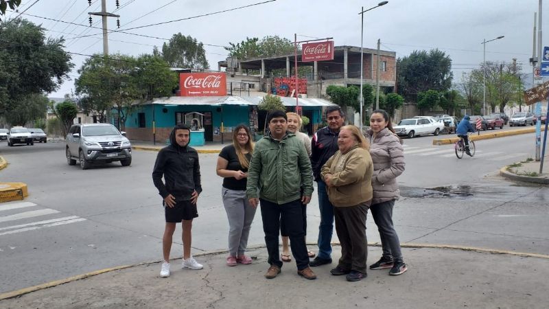 Reclamo de vecinos por plaga de siniestros viales y por chatarra
