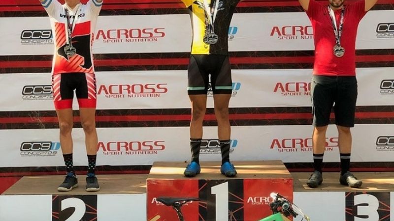 Álvaro Macías en lo más alto y Cecilia Vázquez, una Máster