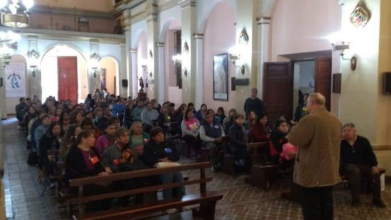 Presentaron el Congreso Mariano Nacional a las parroquias del Decanato Centro
