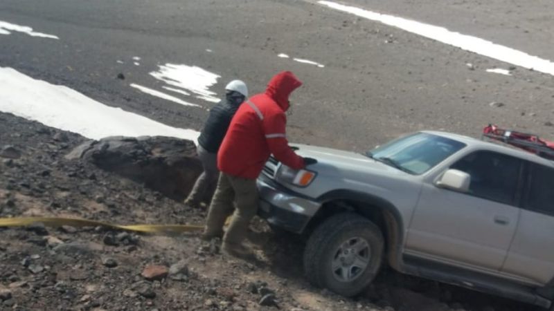 Exitoso rescate de turistas en la cordillera