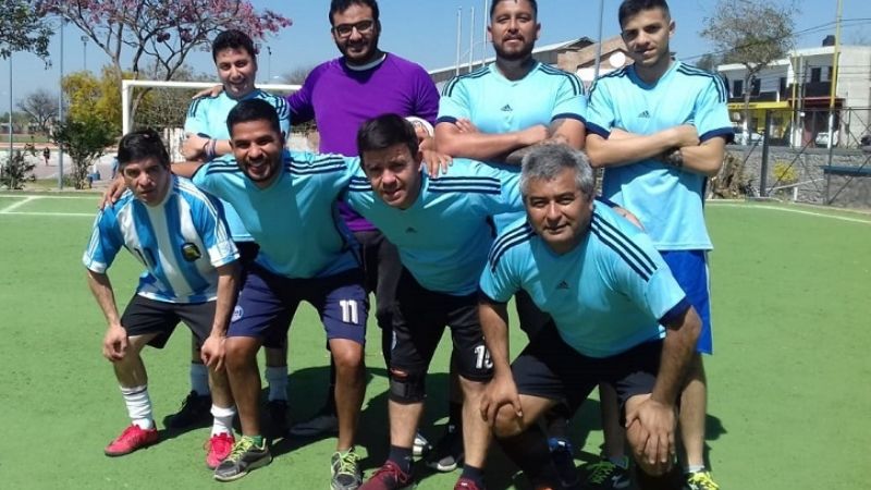 Los Únicos y Los Poetas, los sorpresivos finalistas