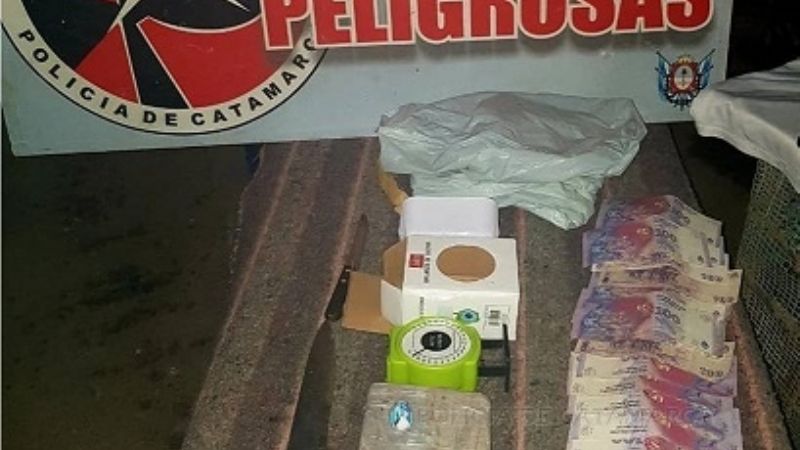 Secuestran un kilo de marihuana en Pajonal