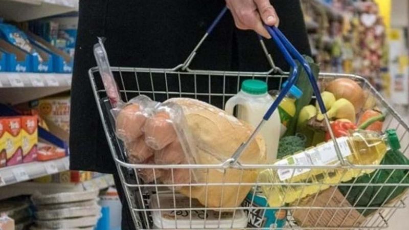 Familia tipo necesitó más de $33.000 en agosto para no ser pobre