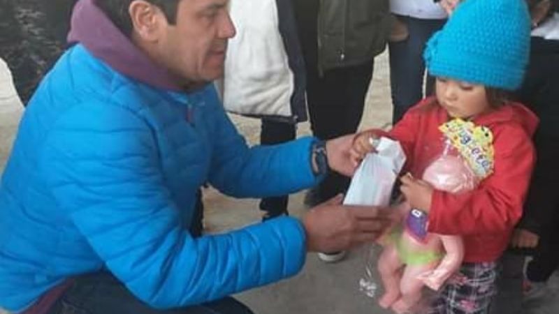 Inolvidable festejo para los niños en El Alto