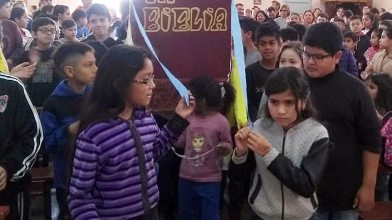 Comenzó el Mes de la Biblia con variadas propuestas