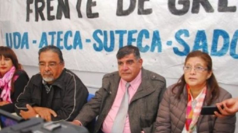 Gremios piden volver con las reuniones paritarias