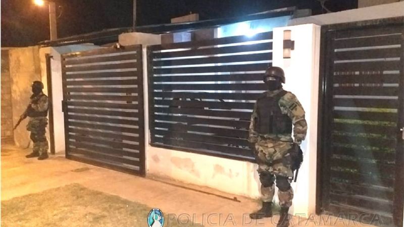 Secuestran droga, un arma de fuego y detienen a un hombre