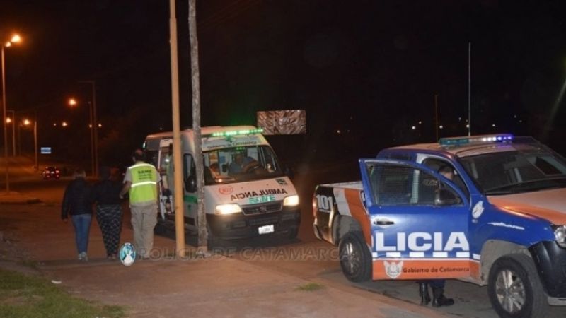 Asisten a dos niñas y un hombre con asfixia por el incendio en una vivienda