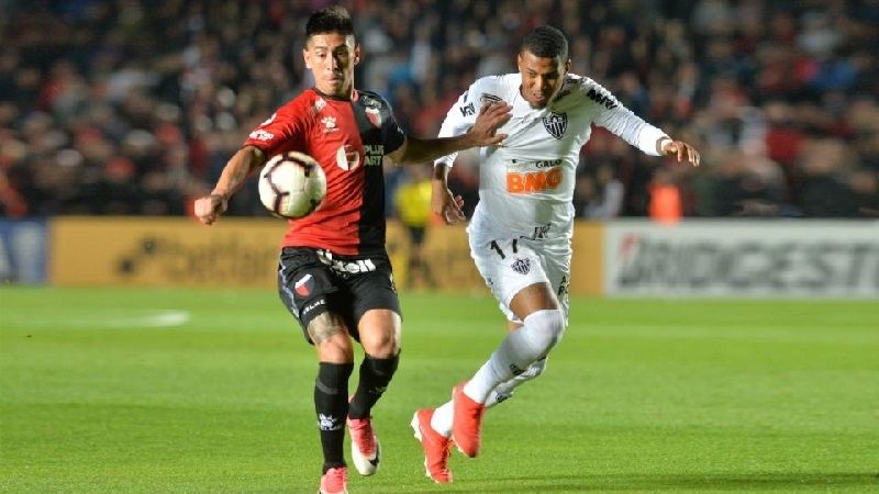 Colón busca la final Sudamericana ante el Mineiro, en Brasil