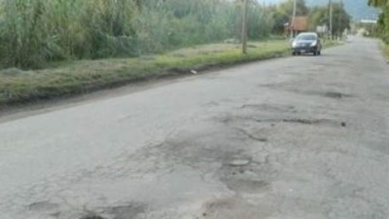 Vecinos salieron con una protesta a la ruta por un accidente