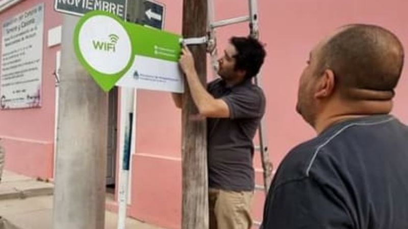 Instalan wifi libre en la plaza de Mutquín