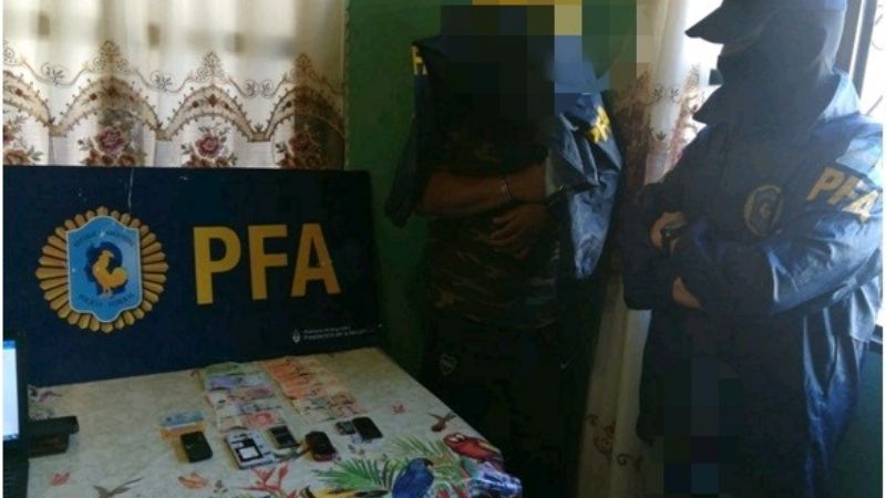 Detuvieron a un hombre con más de medio kilo de cocaína de máxima pureza