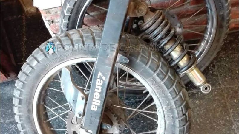 Recuperan motopartes y detienen a los ladrones que utilizaron armas para el robo