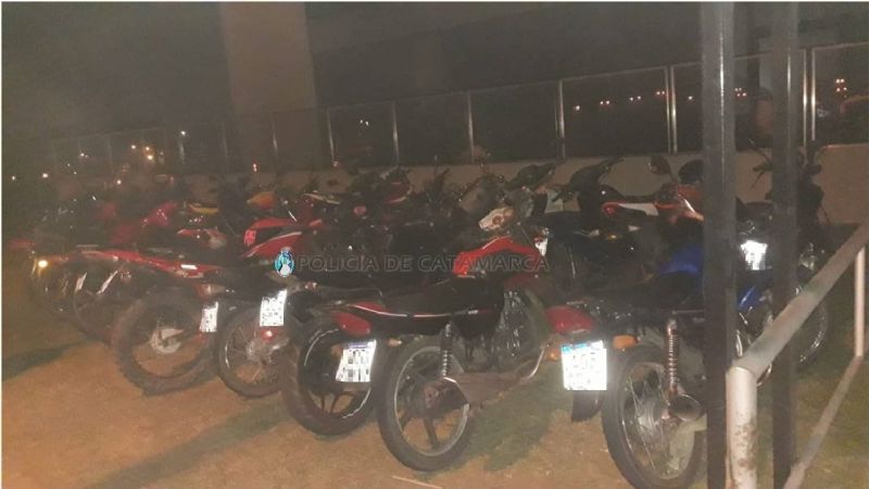 Secuestran 56 vehículos en operativos de control vehicular