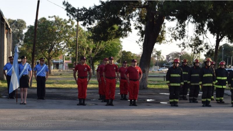 Acto por el 78º aniversario de la creación de la Dirección Bomberos