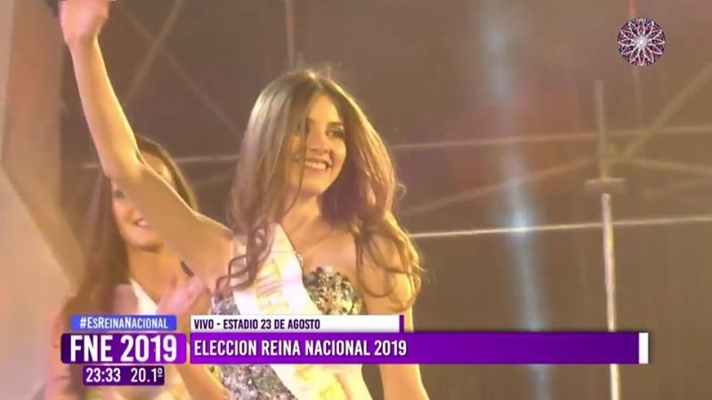 Se eligió la Reina Nacional de los Estudiantes