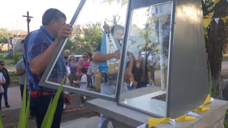 Bendicen gruta de la Virgen del Valle en la Banda Sur