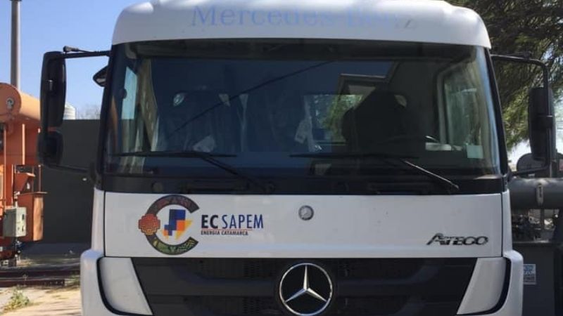 Camiones nuevos para grúas nuevas en la EC SAPEM