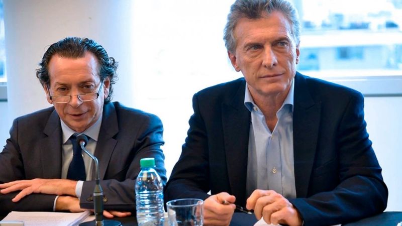 El Gobierno admitió que “reorientó su política económica para llegar al balotaje"