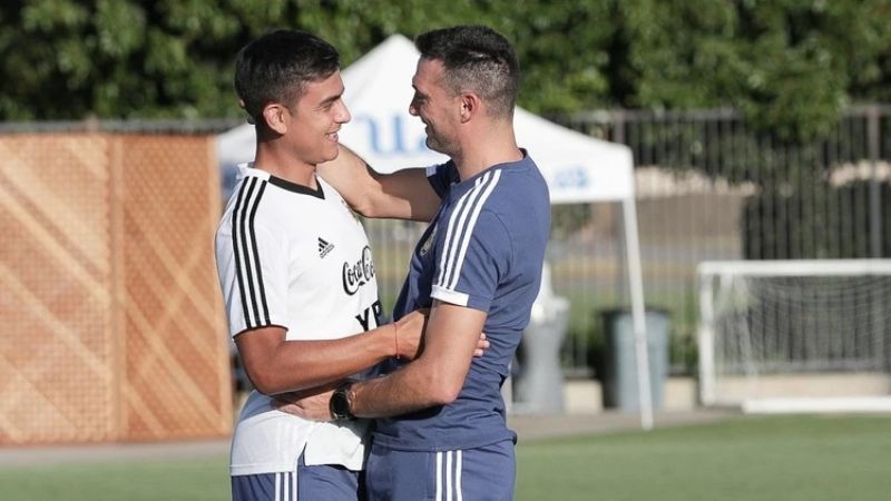 Scaloni probó dos equipos para jugar ante Chile y México