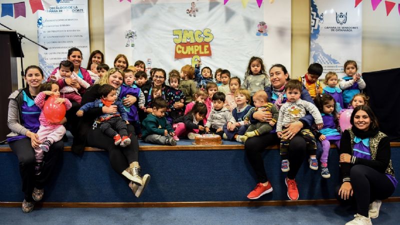 El Jardín Maternal celebra sus añitos