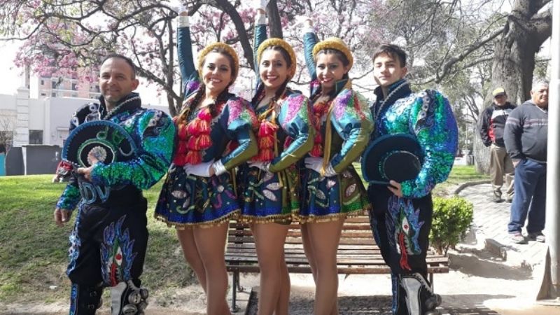 Festejos por el Día del Inmigrante