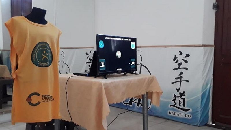 La UCK capacita a árbitros, planilleros y auxiliares de karate