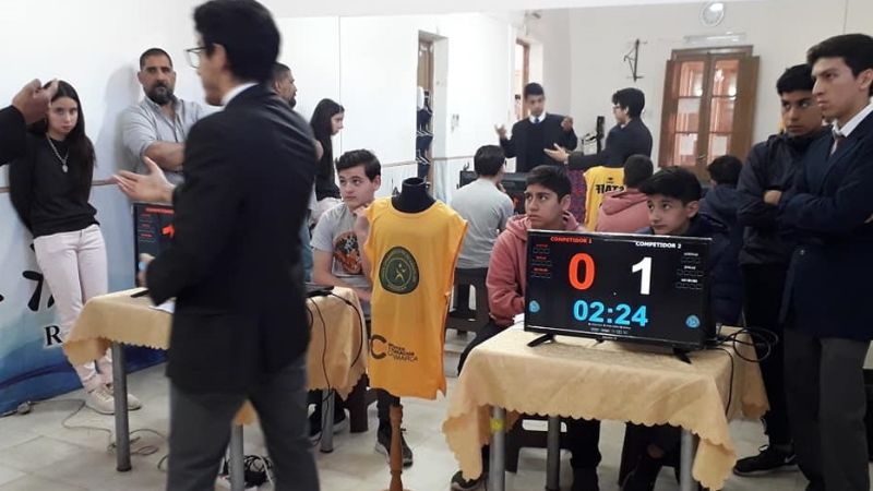 La UCK capacita a árbitros, planilleros y auxiliares de karate