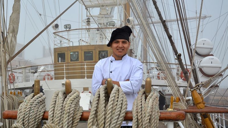 Catamarqueño navega por el mundo